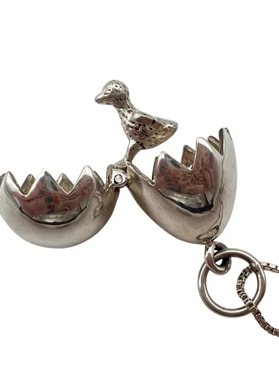 Sterling Silver Hinged Egg Pendant with Hidden Chick Necklace 24" 925 Chain - Picture 4 of 13
